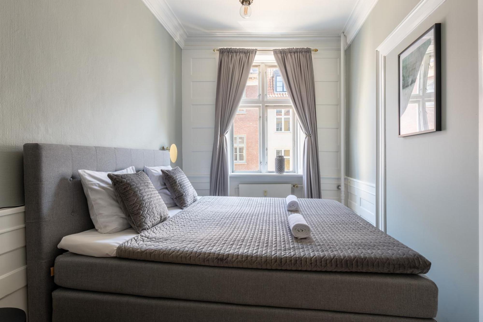 Large Apartment With Canal View In Central Cph City Copenhague Exterior foto